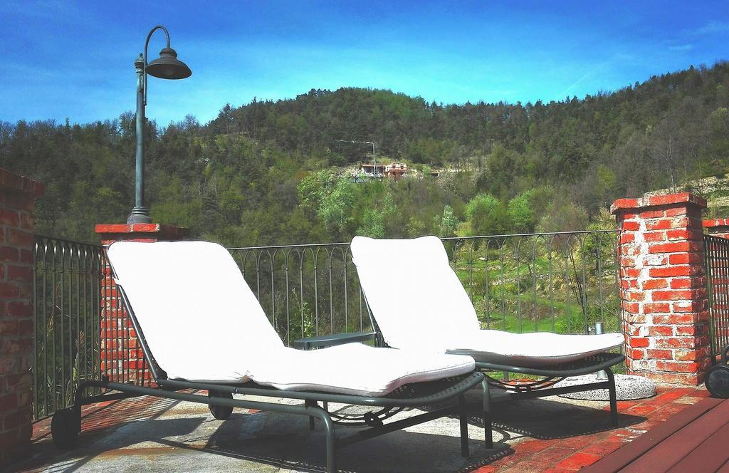 Castel Martino Villa Cortemilia Luaran gambar
