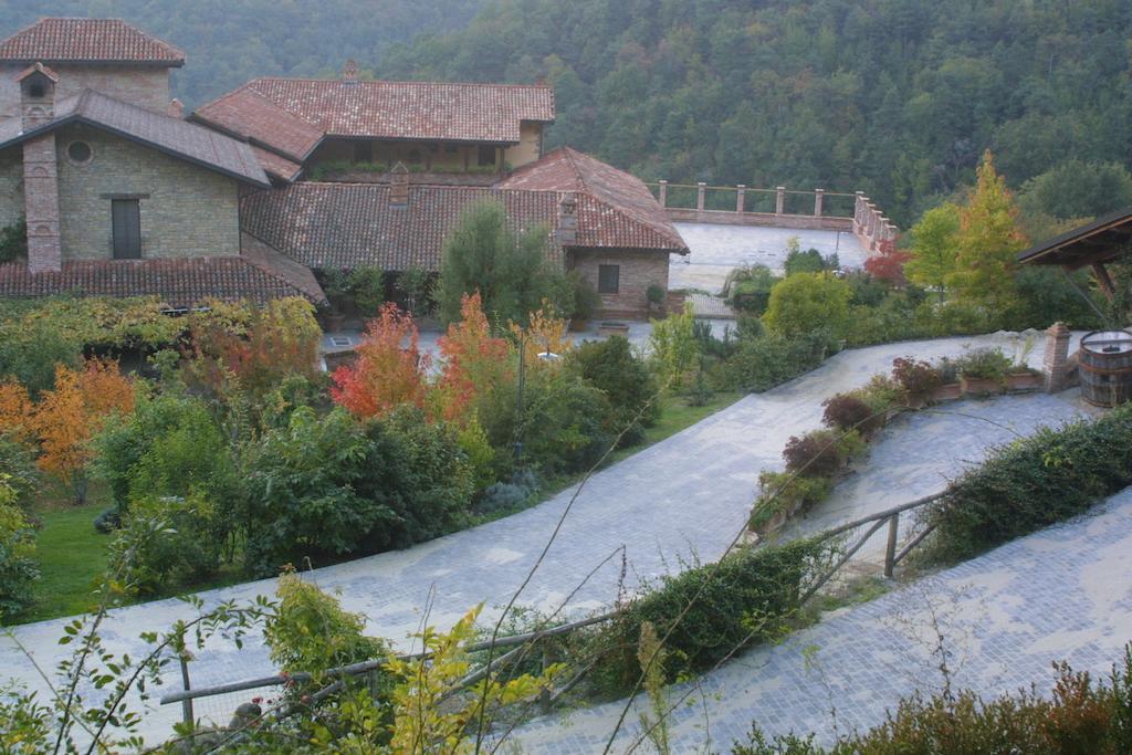 Castel Martino Villa Cortemilia Luaran gambar